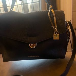 MK top handle handbag w/ shoulder strap